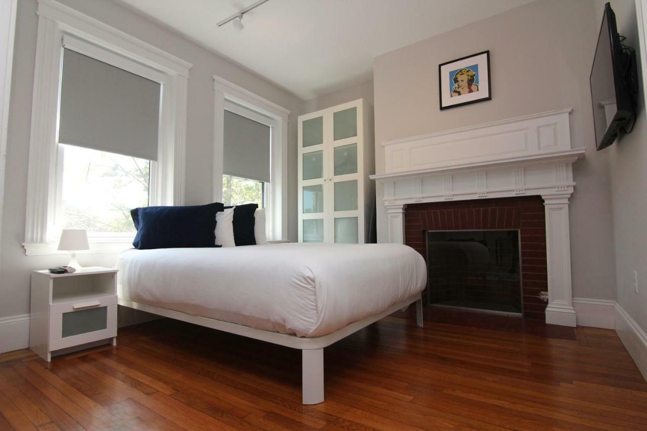 Large Studio W/ Queen And Sofa Bed..#38 بروكلاين المظهر الخارجي الصورة